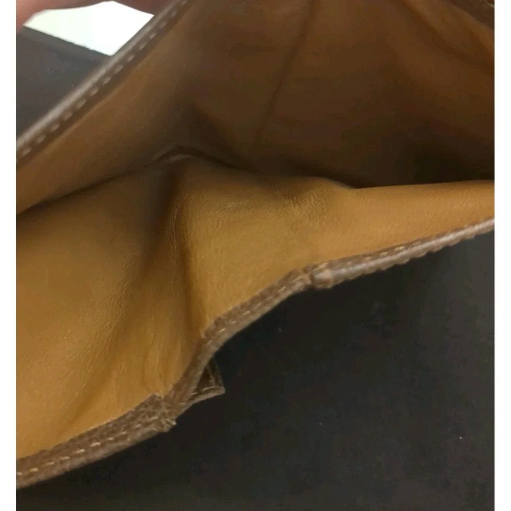Gucci‎ Vintage Brown GG Logo Monogram Small Bifold Wallet Amazing Condition